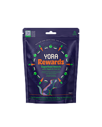 Yora Rewards Dog Treats Insect with Apple & Carrot 100 g